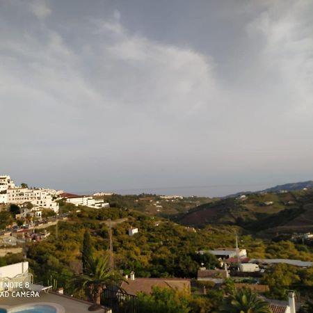 Apartamento En 프리질리아나 외부 사진